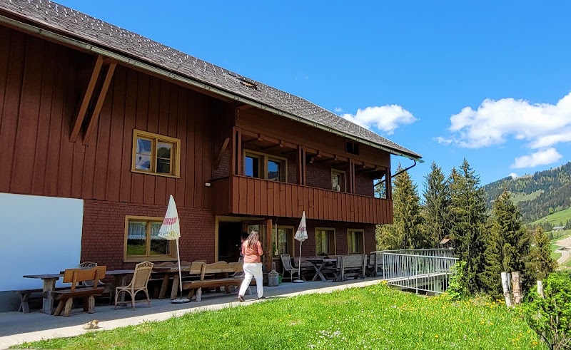 Camping Bilgeri - Camping Bilgeri Krähenberg 122, 6952 Sibratsgfäll, Austria