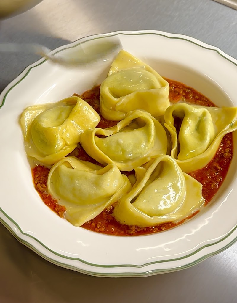 Giovanni's Trattoria - Giovanni's Trattoria Nikole Spasića 3, Beograd 11000, Serbia