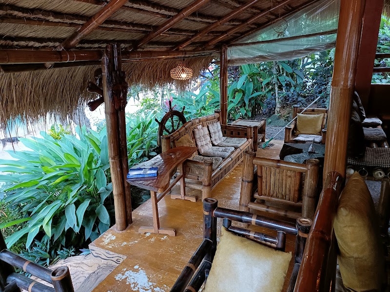 Pirates Diving Center - Pirates Diving Center Banquang Main highway, Barrangay 5, Coron, 5316 Palawan, Philippines