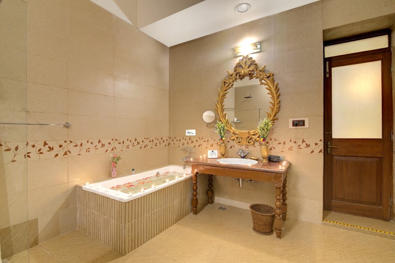 WelcomHeritage Shivavilas Palace Hotel, Hampi - WelcomHeritage Shivavilas Palace Hotel, Hampi No: 97, Palace Rd, Sandur, Karnataka 583119, India