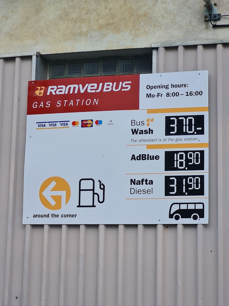 P-BUS ... parkoviště pro autobusy Český Krumlov - P-BUS ... parkoviště pro autobusy Český Krumlov, Chvalšinská 381 01, 381 01 Český Krumlov-Český Krumlov 1, Czechia