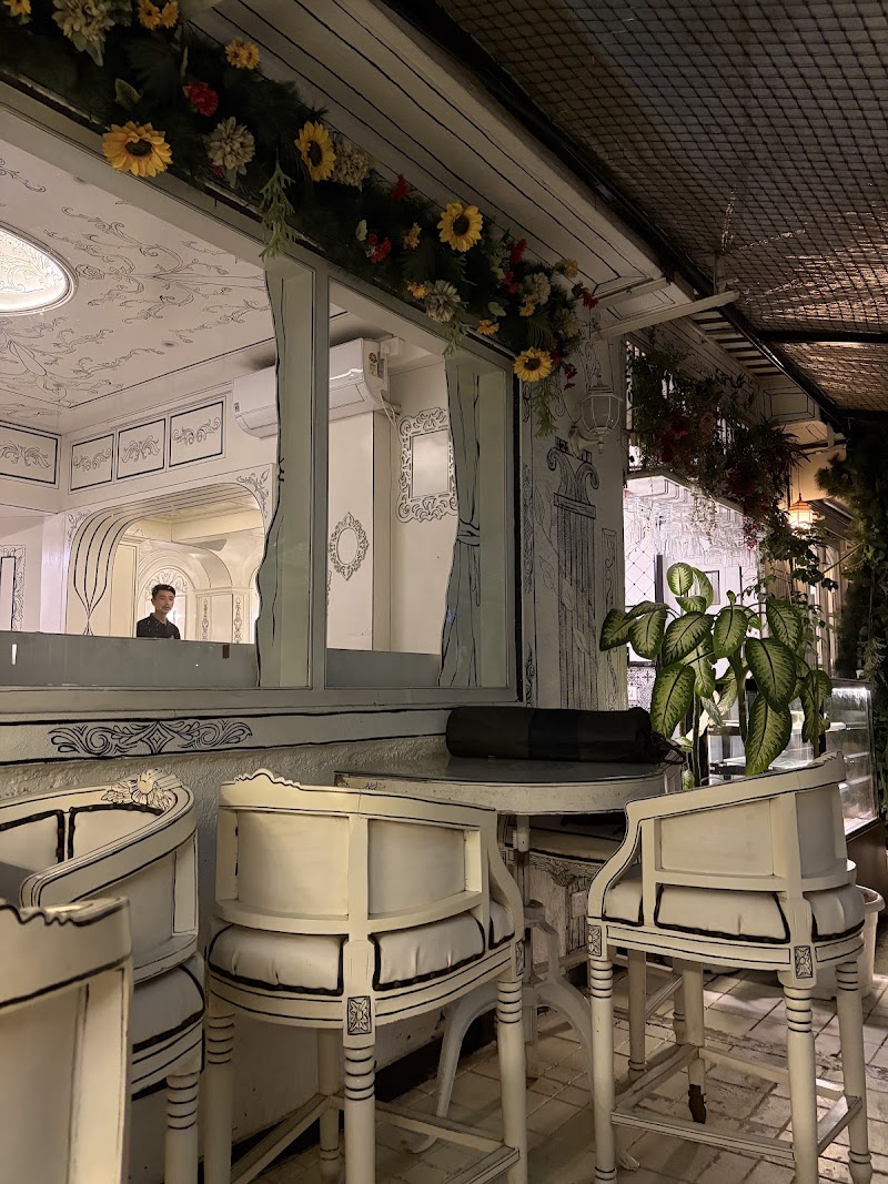 The Camden Lane - The Camden Lane Lane E, Ragvilas Society, Koregaon Park, Pune, Maharashtra 411001, India
