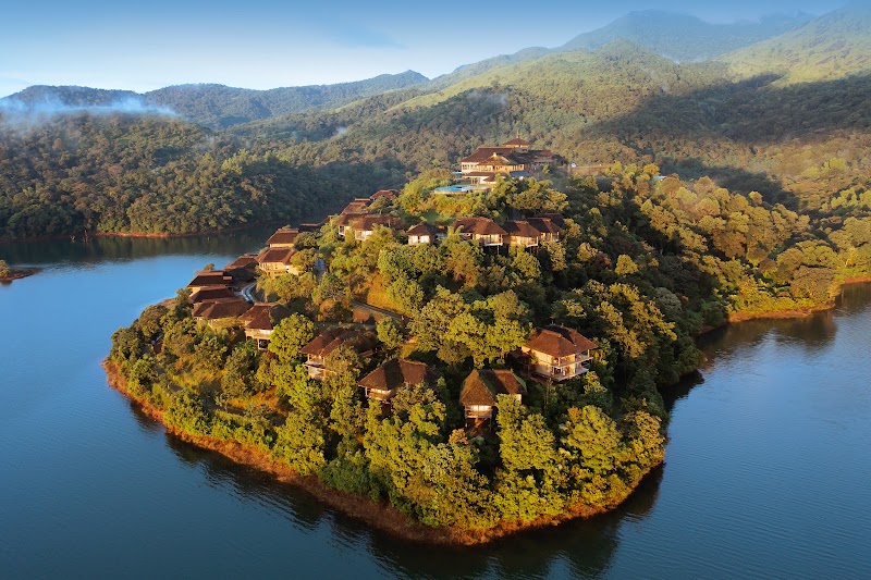 Mountain Shadows Resort, Wayanad - Mountain Shadows Resort, Wayanad Kuttiyamvayal,Varambatta, P.O, Padinjarathara, Kerala 673575, India