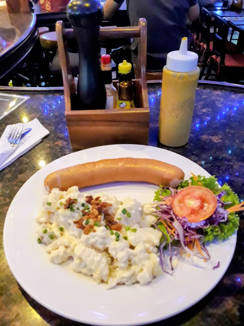 Old German Beerhouse on 13 - Old German Beerhouse on 13 10, 23 Soi Sukhumvit 13, Khwaeng Khlong Toei Nuea, Watthana, Krung Thep Maha Nakhon 10110, Thailand