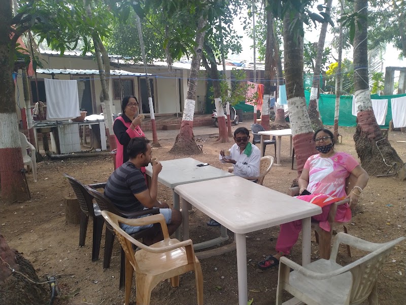 OYO 33356 Nanas Holiday Home - OYO 33356 Nanas Holiday Home, MV68+272, Varsoli Rd, near Bhavani Temple, Tivarekar Wadi, Varasoli, Maharashtra 402201, India