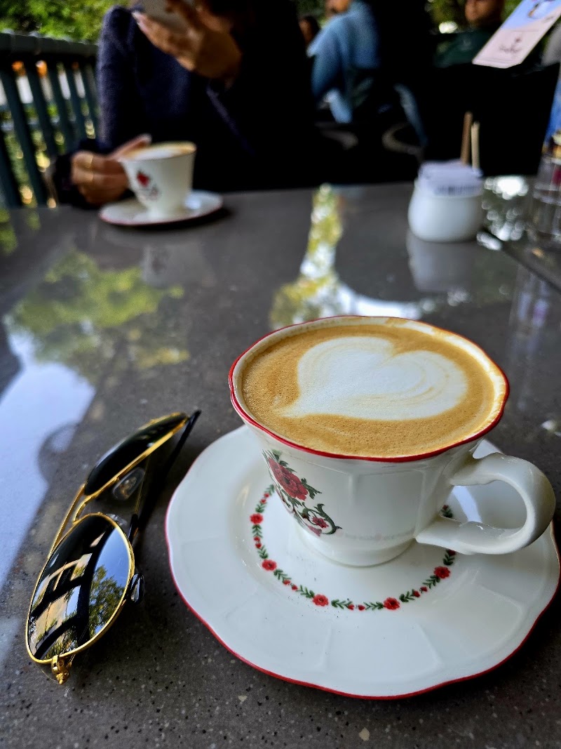The Mud House Cafe - The Mud House Cafe Main Nainital Highway, Nanital Jeliokot, road, Dolmar, Uttarakhand 263127, India