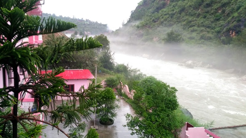 Nitesh Punjabi Dhaba - Nitesh Punjabi Dhaba Q673+P9P, Banala, Himachal Pradesh 175121, India