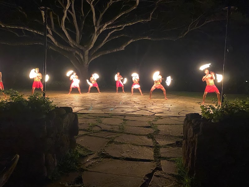 Toa Luau - Toa Luau, 59-864 Kamehameha Hwy, Haleiwa, HI 96712, USA