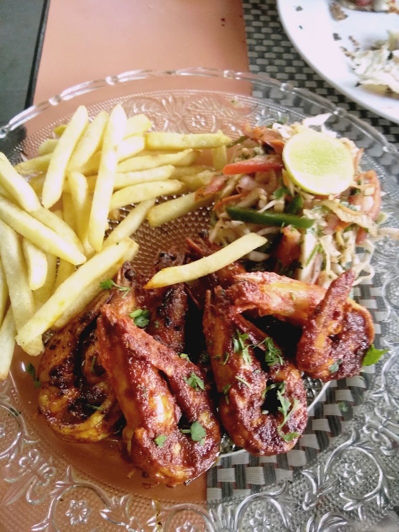 Foodland Multi Cuisine & Bars - Foodland Multi Cuisine & Bars, H.No.406-A, Marquis Vaddo, Aguada - Siolim Rd, next to Riva Goldcoast Hotel, Vaddi, Candolim, Goa 403515, India