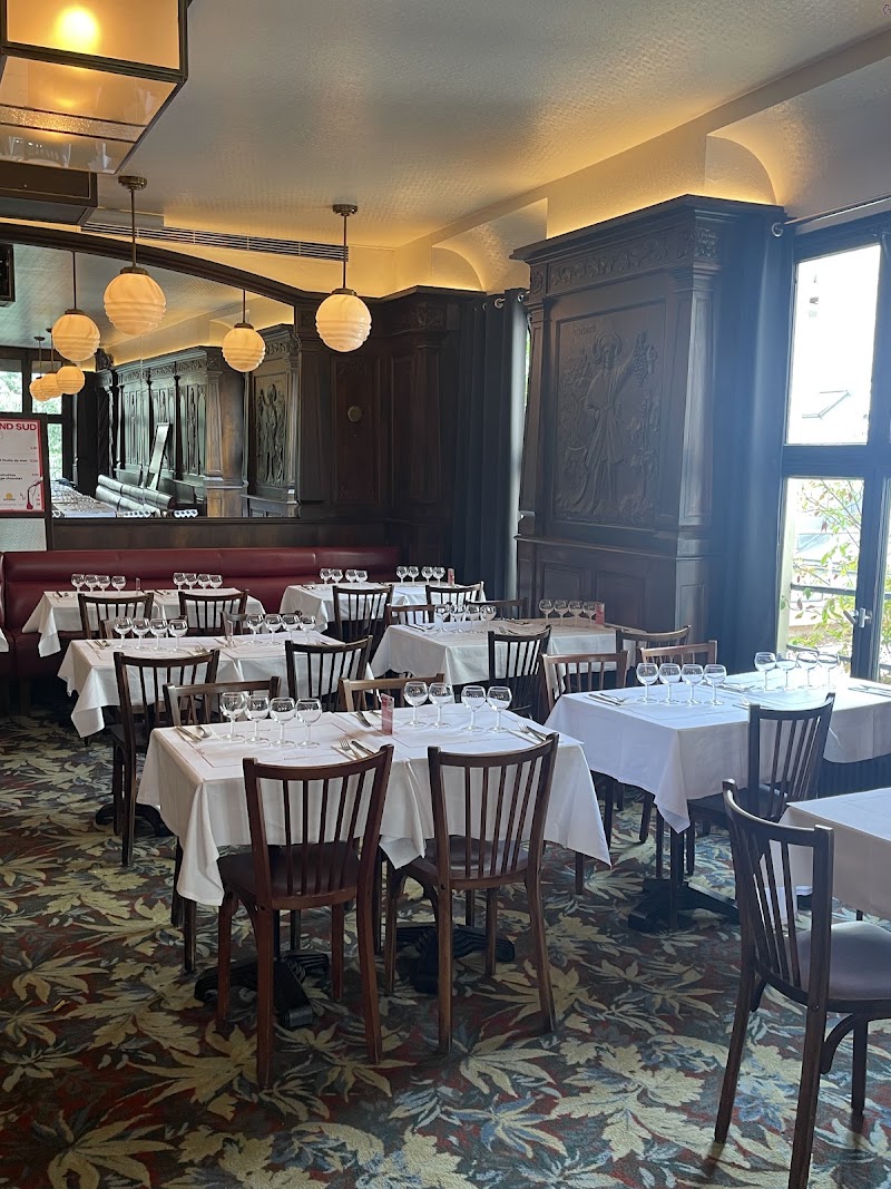 Bouillon République - Bouillon République 39 Bd du Temple, 75003 Paris, France