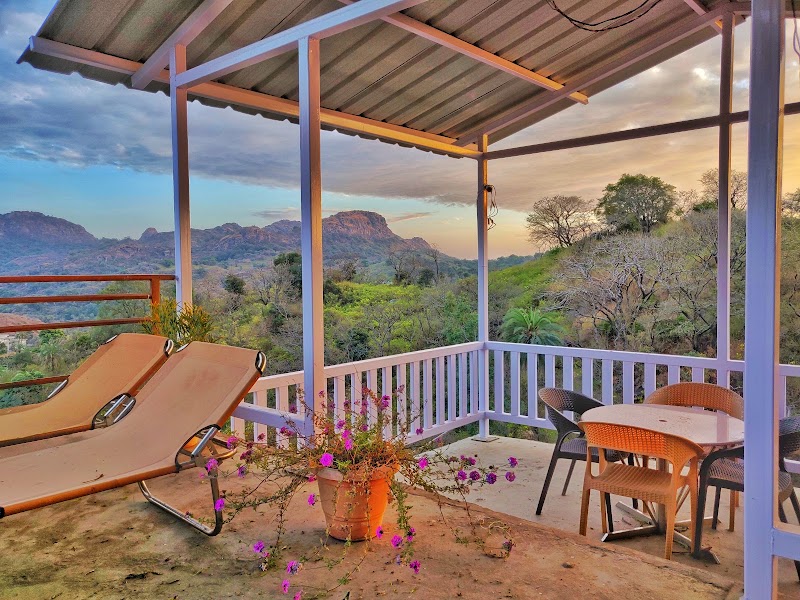 Forest Eco Resort (Resort Like Homestay) - Forest Eco Resort (Resort Like Homestay) Sunrise Valley Road, Near Check Post (Nagarpalika Tax Entry Point), Mt Abu Rd, Mt Abu, Mount Abu, Rajasthan 307501, India