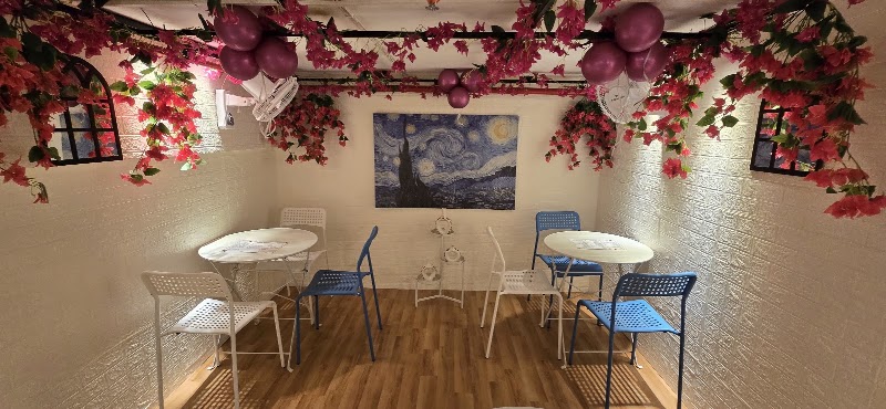 The Bougainvillea Cafe - The Bougainvillea Cafe Shop no 9, Building no. 29, Adityaraj Royale, Tagore Nagar, Vikhroli East, Mumbai, Maharashtra 400083, India