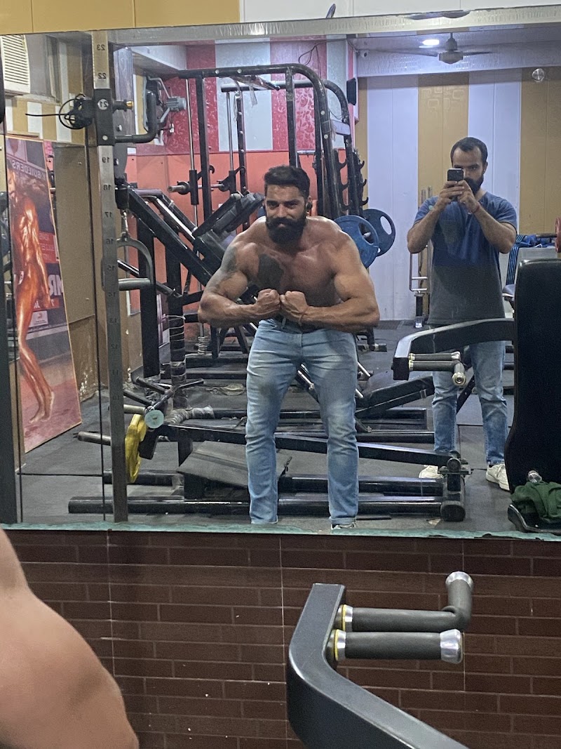 RED ROCKS THE GYM - RED ROCKS THE GYM, 189, near shivaji park, Sarwal, Lower Laxmi Nagar, Jammu, 180005