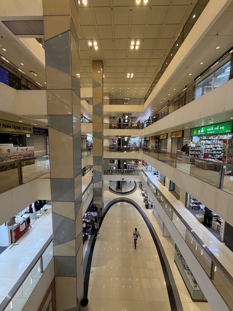 Peninsula Plaza - Peninsula Plaza, 111 N Bridge Rd, Singapore 179098