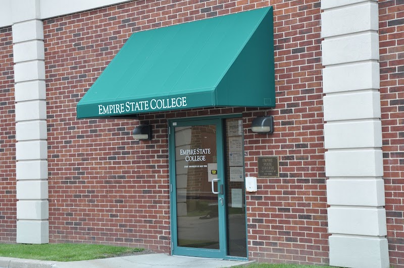 Empire State University at Buffalo - Empire State University at Buffalo, 2875 Union Rd Ste 34, Cheektowaga, NY 14227, USA