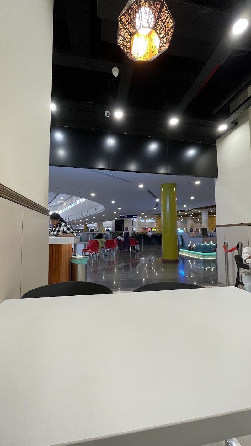 BAKE HOUSE YUMMY FRIED CHICKEN HILITE MALL - BAKE HOUSE YUMMY FRIED CHICKEN HILITE MALL Hilite Mall, Food Court, Kozhikode Bypass, Poovangal, Kozhikode, Pantheeramkavu, Kerala 673014, India