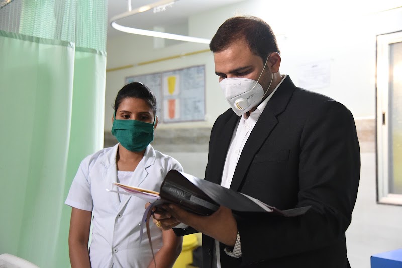 Dr Ashish Patel - Dr Ashish Patel, behind domino’s pizza, Adarsh Nagar, Chhattisgarh 491001, India