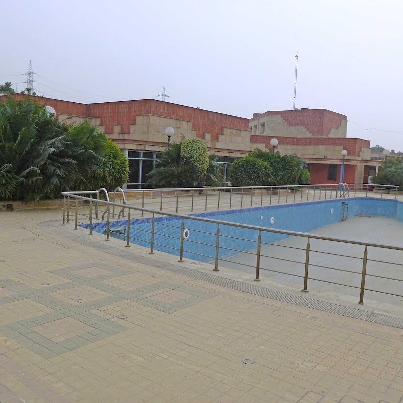 IIPM, Sector 18, Gurugram - IIPM, Sector 18, Gurugram 83, Jaipur - Delhi Expy, Sector 18, Gurugram, Haryana 122015, India
