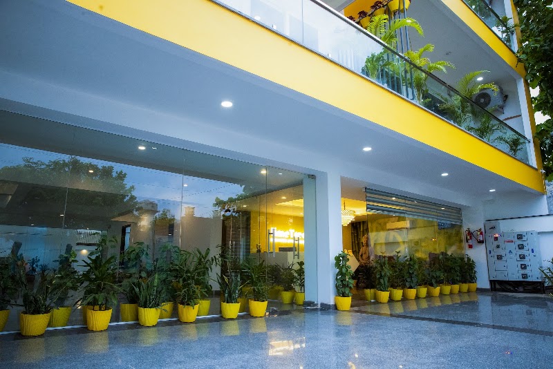Lime Tree Luxury Studio Serviced Apartments and Restaurant in Gurgaon - Lime Tree Luxury Studio Serviced Apartments and Restaurant in Gurgaon 966P, Near Artemis Hospital, Sector 51 Rd, Sector 51, Gurugram, Haryana 122018, India