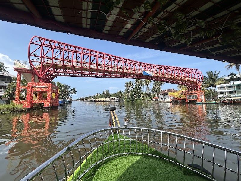 Alleppy backwaters - Alleppy backwaters G953+PF3, Punnamada, Starting Point, Alappuzha, Mullakkal, Kerala 688006, India
