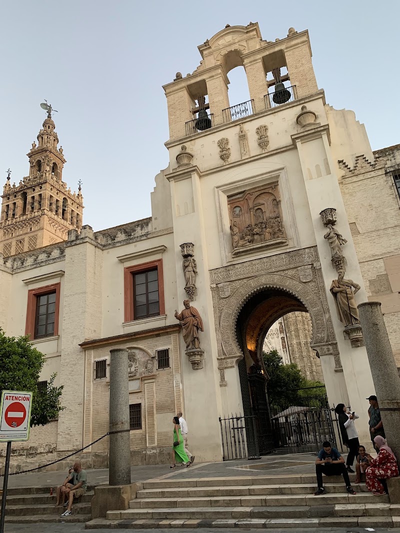 Door of Forgiveness - Door of Forgiveness C. Alemanes, s/n, Casco Antiguo, 41004 Sevilla, Spain