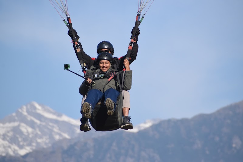 Travel Bir Billing - Paragliding in Bir Billing - Travel Bir Billing - Paragliding in Bir Billing Paragliding Landing site, Bir, Suja, Himachal Pradesh 176077, India