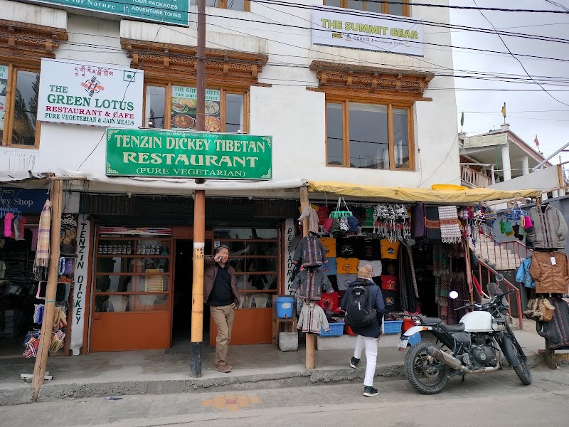 Tenzin dickey Tibetan restaurant