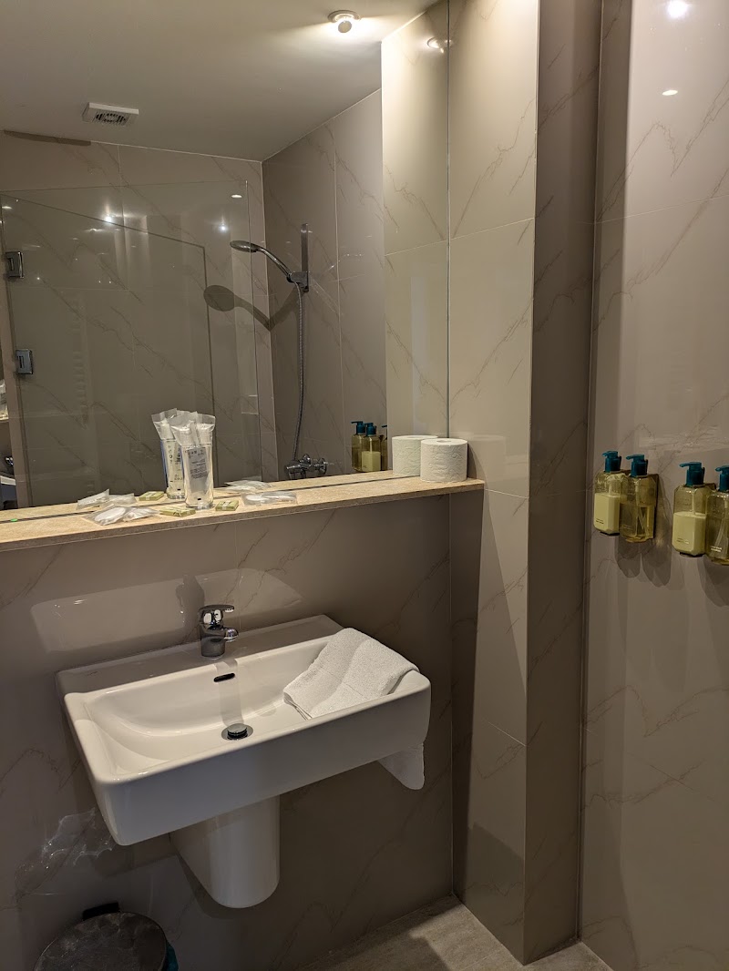 Hotel Christina - Hotel Christina Strada Ion Slătineanu 13, 010601 București, Romania