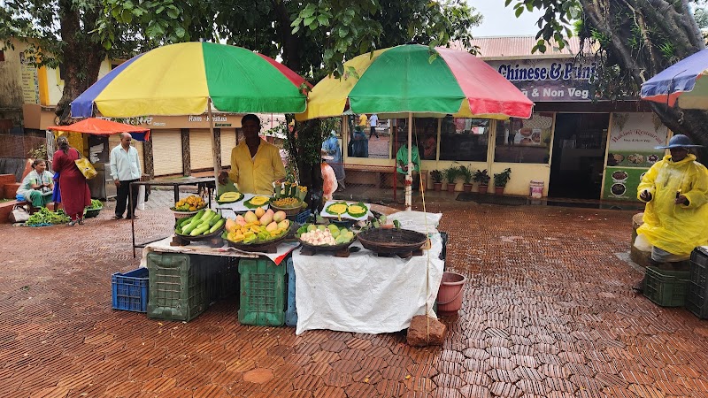 Matheran MG Road Market - Matheran MG Road Market X7QC+676, MG Rd, Matheran, Maharashtra 410102, India