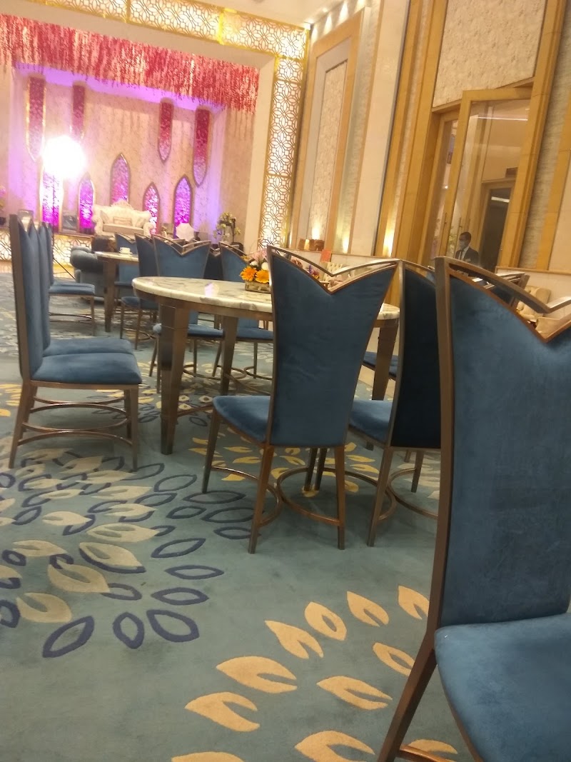Hotel city