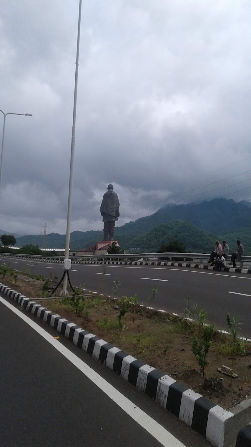 Sardar Sarovar Dam Viewing Point - Sardar Sarovar Dam Viewing Point, RQM2+V9, Vadgam, Gujarat 393151, India