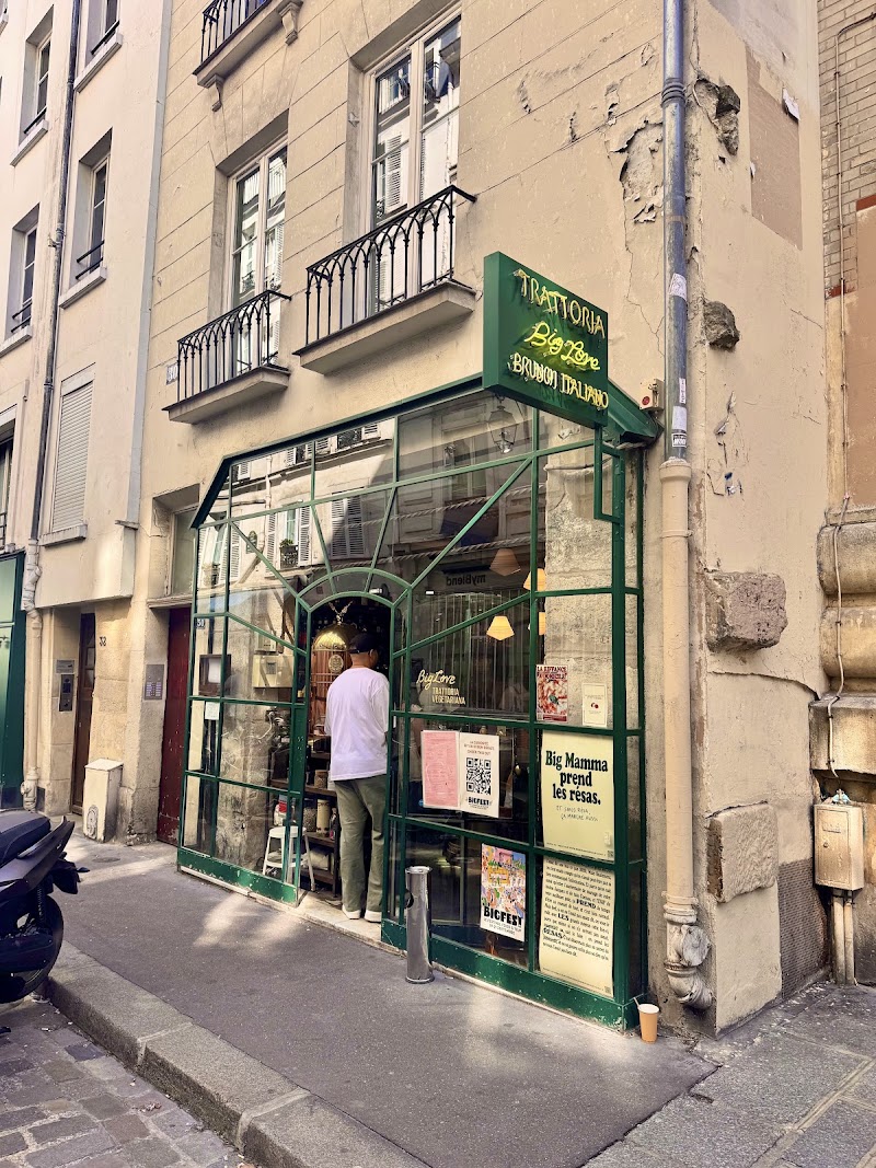 BigLove - BigLove 30 Rue Debelleyme, 75003 Paris, France