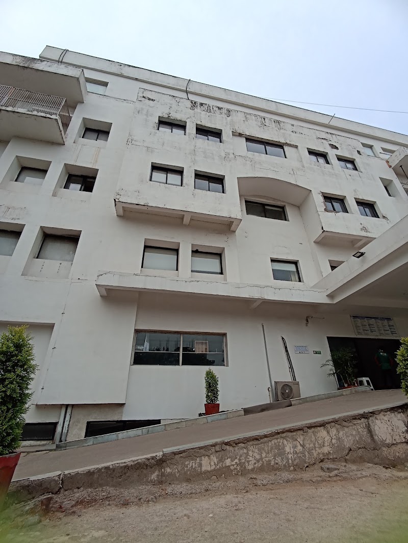 Dr. Ravi Jaiswal - Dr. Ravi Jaiswal, OPD 36, Ramkrishna CARE hospital, Pachpedi Naka, Raipur, Tikrapara, Chhattisgarh 492015, India