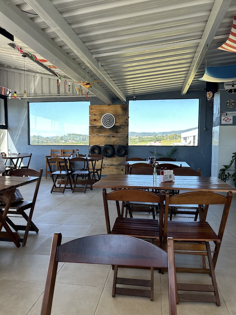 Hangar 41 - Restaurante - Hangar 41 - Restaurante, Av. Antônio Pincinato, 2820 - Aeroporto, Jundiaí - SP, 13211-771, Brazil