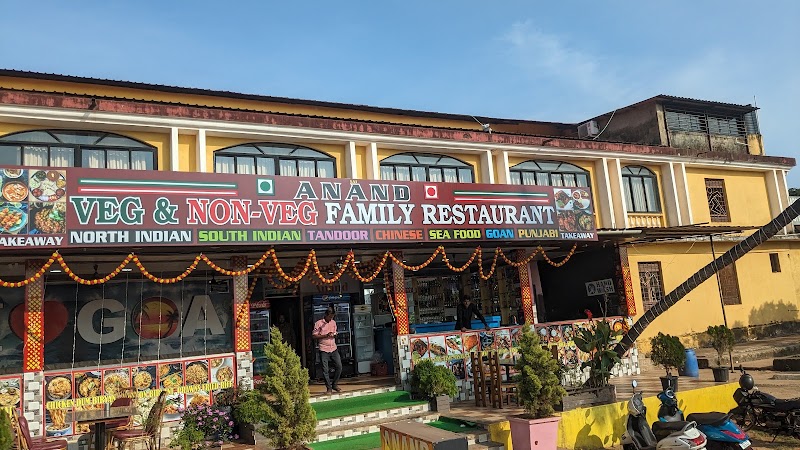 Shree Sagar Pure Veg Restaurant - Shree Sagar Pure Veg Restaurant Umtawaddo Baga Road, McDonald, opp. Lambana Resort, beside s, Shiroli Pulachi, Khobra Waddo, Calangute, Goa 403516, India