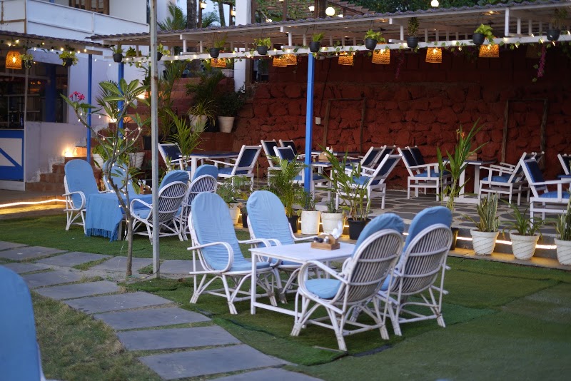 Zorba Vibes - Zorba Vibes Ashvem Beach, Road, opposite Wellnessinn, Mandrem, Goa 403527, India