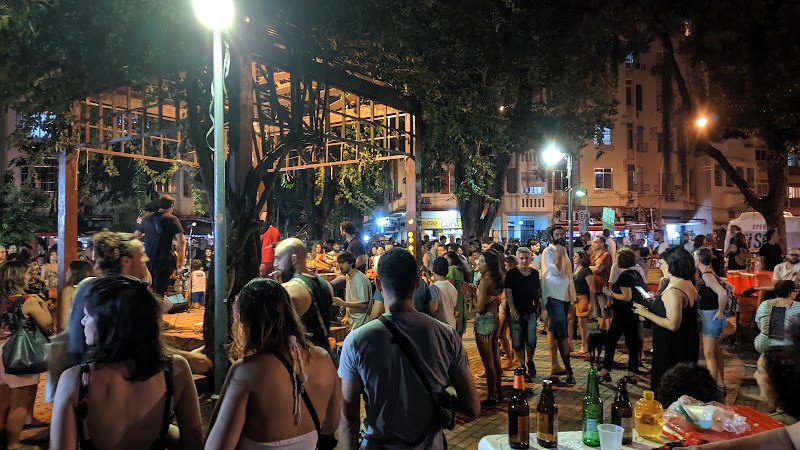 San Salvador square - San Salvador square, Praça São Salvador - Flamengo, Rio de Janeiro - RJ, 22231-130, Brazil