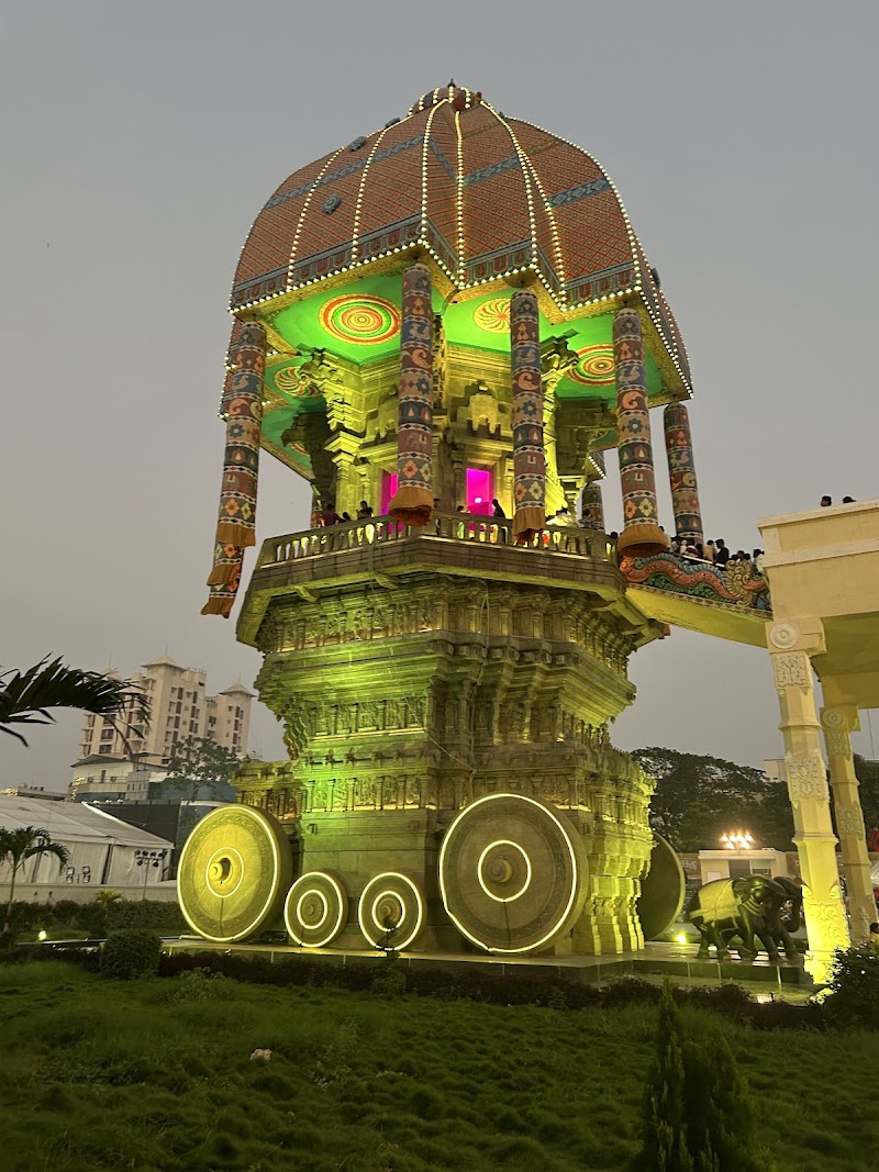 Valluvar Kottam Chariot