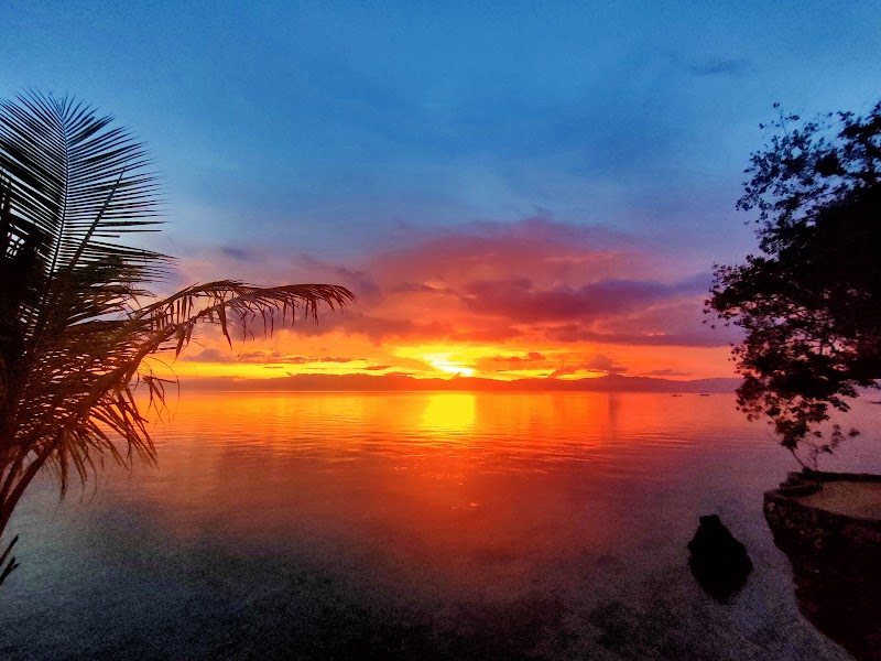 Moalboal T Breeze Coastal Resort - Moalboal T Breeze Coastal Resort Looc, Moalboal, 6032 Cebu, Philippines