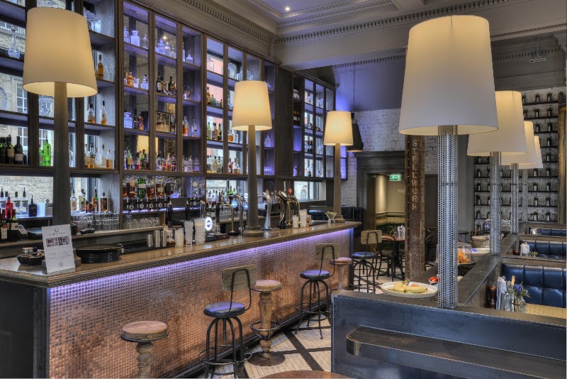 The Inn On The Mile - The Inn On The Mile, 82 High St, Edinburgh EH1 1LL, UK