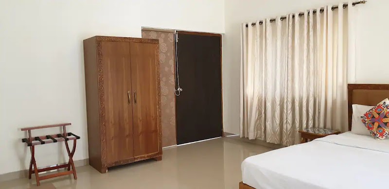 GR Stays Calangute - GR Stays Calangute, 251, Holiday St, Gauravaddo, Calangute, Goa 403516, India