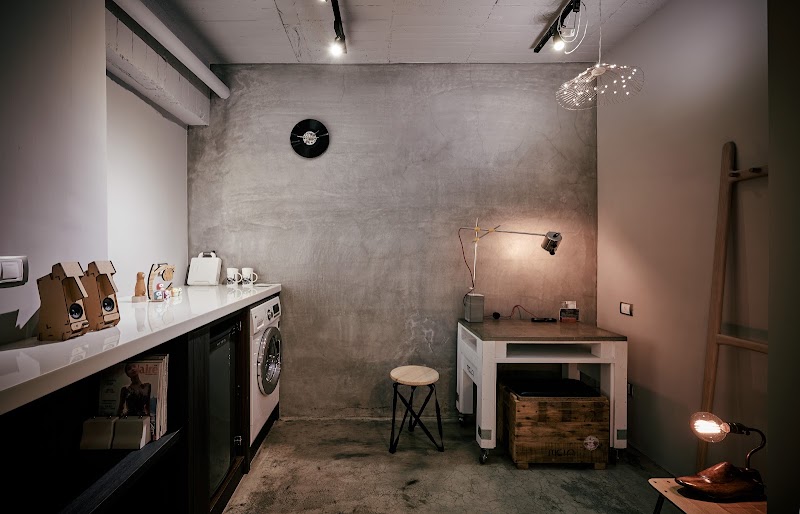 Play Design Hotel 玩味旅舍 - Play Design Hotel 玩味旅舍 103, Taiwan, Taipei City, Datong District, Xingming Village, Taiyuan Rd, 156-2號5樓