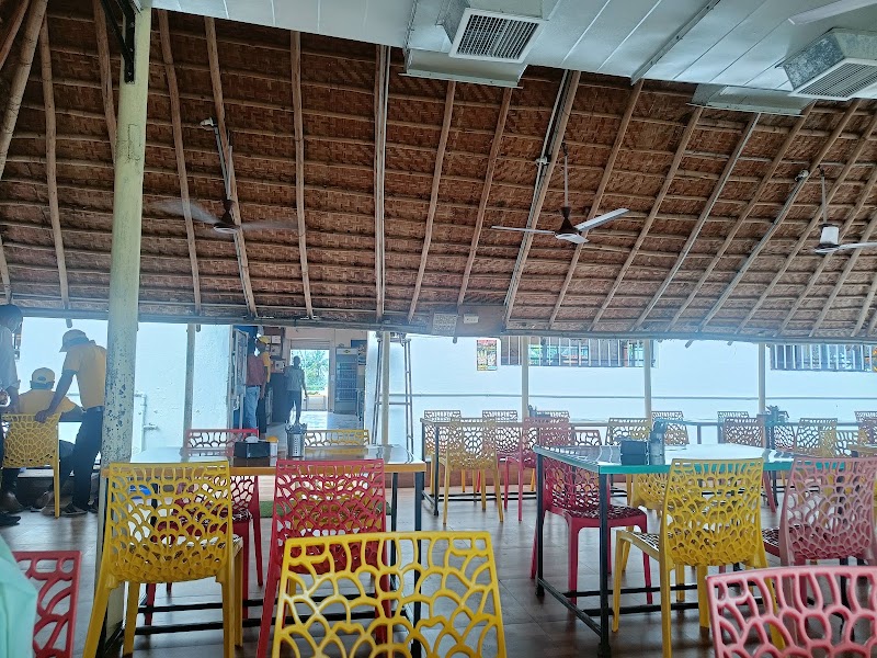 Hotel Sugaran Family Garden Restaurant (Pure Veg) - Hotel Sugaran Family Garden Restaurant (Pure Veg) Solapur - Pune Highway Kolegaon, Mohol, Kolegaon, Maharashtra 413213, India