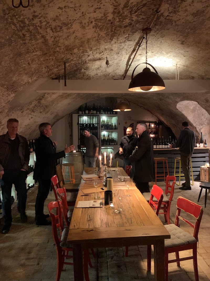 Grape Escapes Germany - Grape Escapes Germany, Bahnhof, 55218 Ingelheim am Rhein, Germany