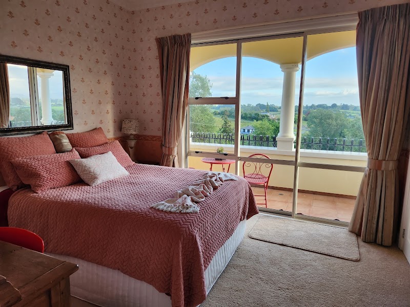 Rua Resort Boutique Bed & Breakfast - Rua Resort Boutique Bed & Breakfast 170 Foster Road, Temple View, Hamilton 3290, New Zealand