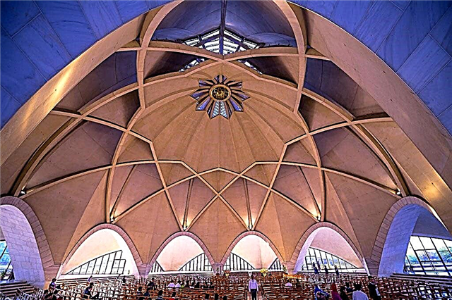 Bahá’í Lotus Temple - Bahá’í Lotus Temple Lotus Temple Rd Bahapur, Shambhu Dayal Bagh, Kalkaji, New Delhi, Delhi 110019, India