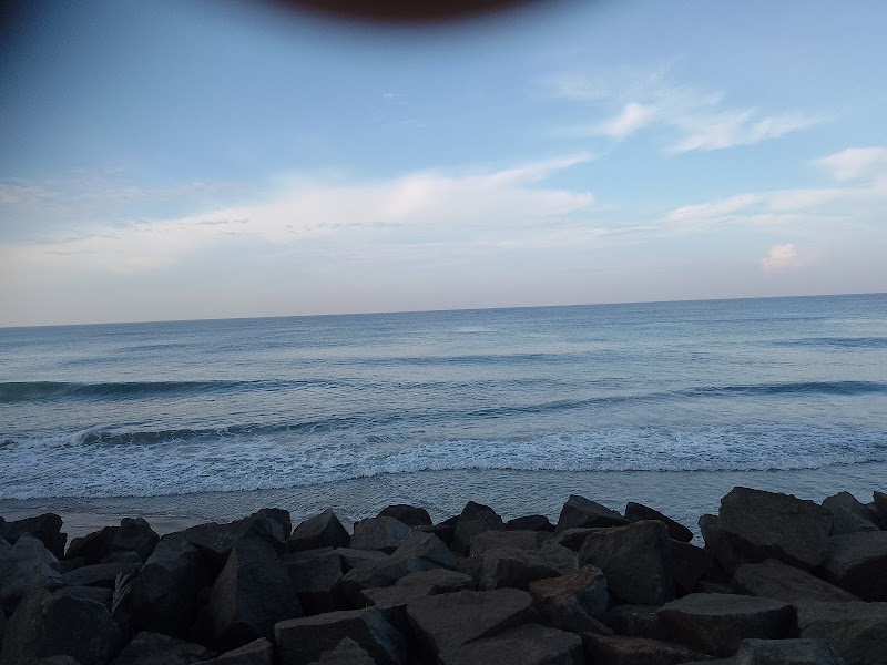 Edava Beach, Varkala - Edava Beach, Varkala QM6P+4WC, Thiruvananthapuram, Edava, Kerala 695311, India