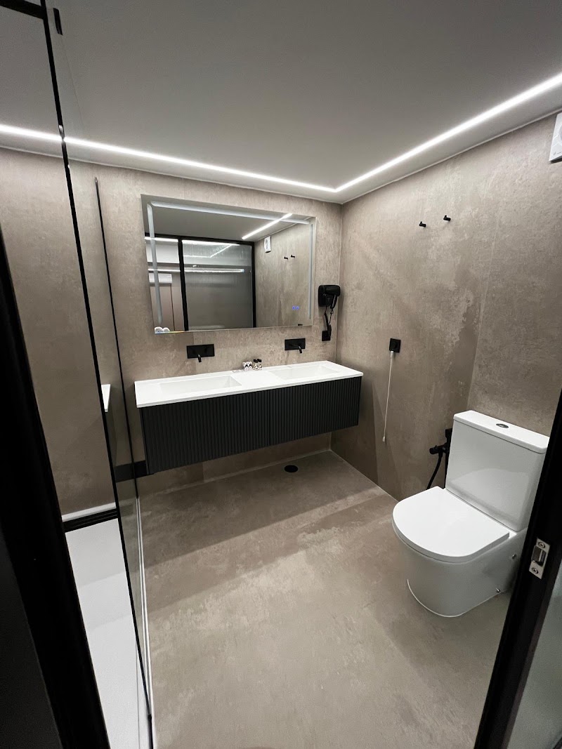 Dom João Glamour Hotel - Dom João Glamour Hotel, R. José Estêvão 43, 1150-200 Lisboa, Portugal