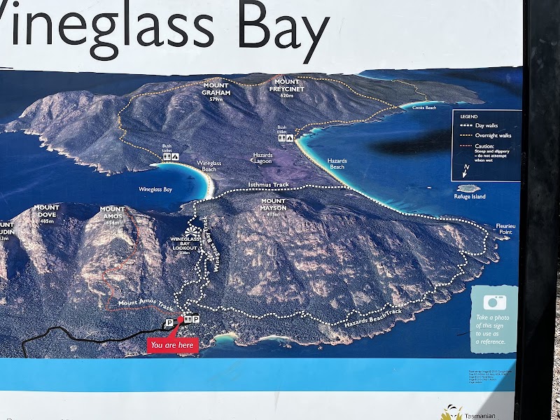 Wineglass Bay Lookout - Wineglass Bay Lookout, Unnamed Rd,, Freycinet TAS 7215, Australia