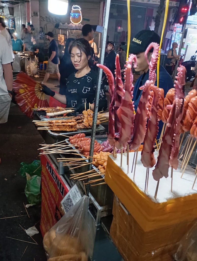 Phố Hàng Đào - Phố Hàng Đào P. Hàng Đào, Phố cổ Hà Nội, Hoàn Kiếm, Hà Nội, Vietnam